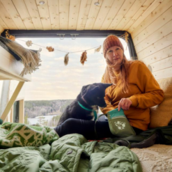 Hurtta ECO skulder/hofte godbids taske m. Magnetlukning Grøn